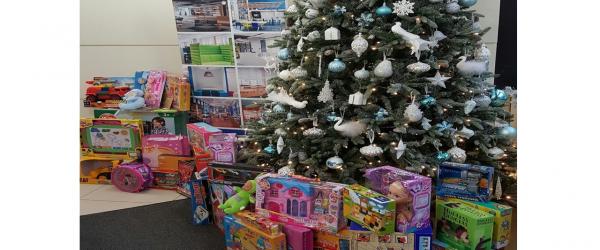 The Ardmac Team Supports Local Charities This Christmas